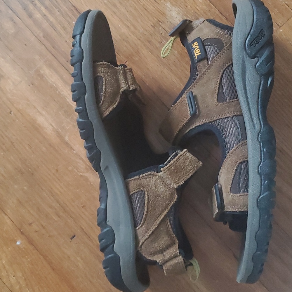 TEVA men's sandal, size 9, EUC - Picture 8 of 10